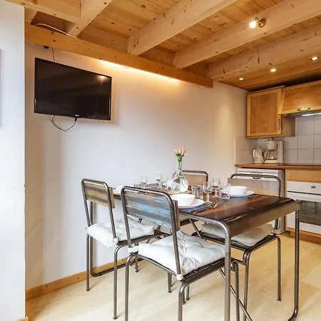 Residence Grand Roc - Campanules 403 - Happy Rentals * Chamonix